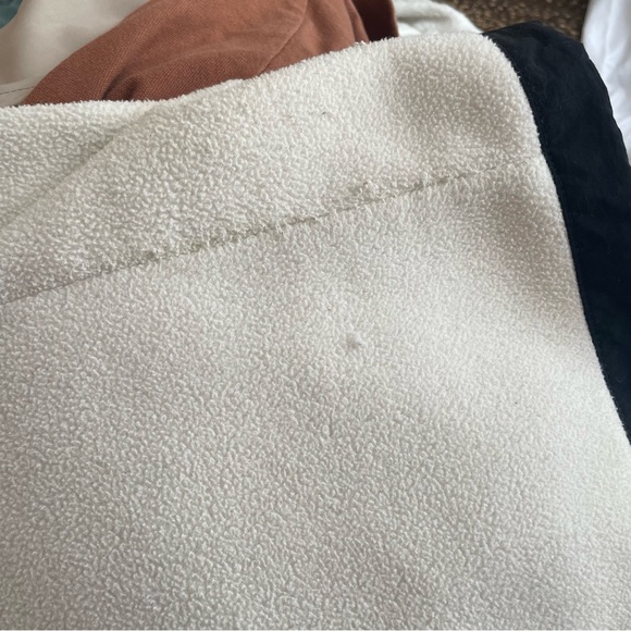 The North Face Women’s Denali Fleece Jacket - Picture 8 of 10